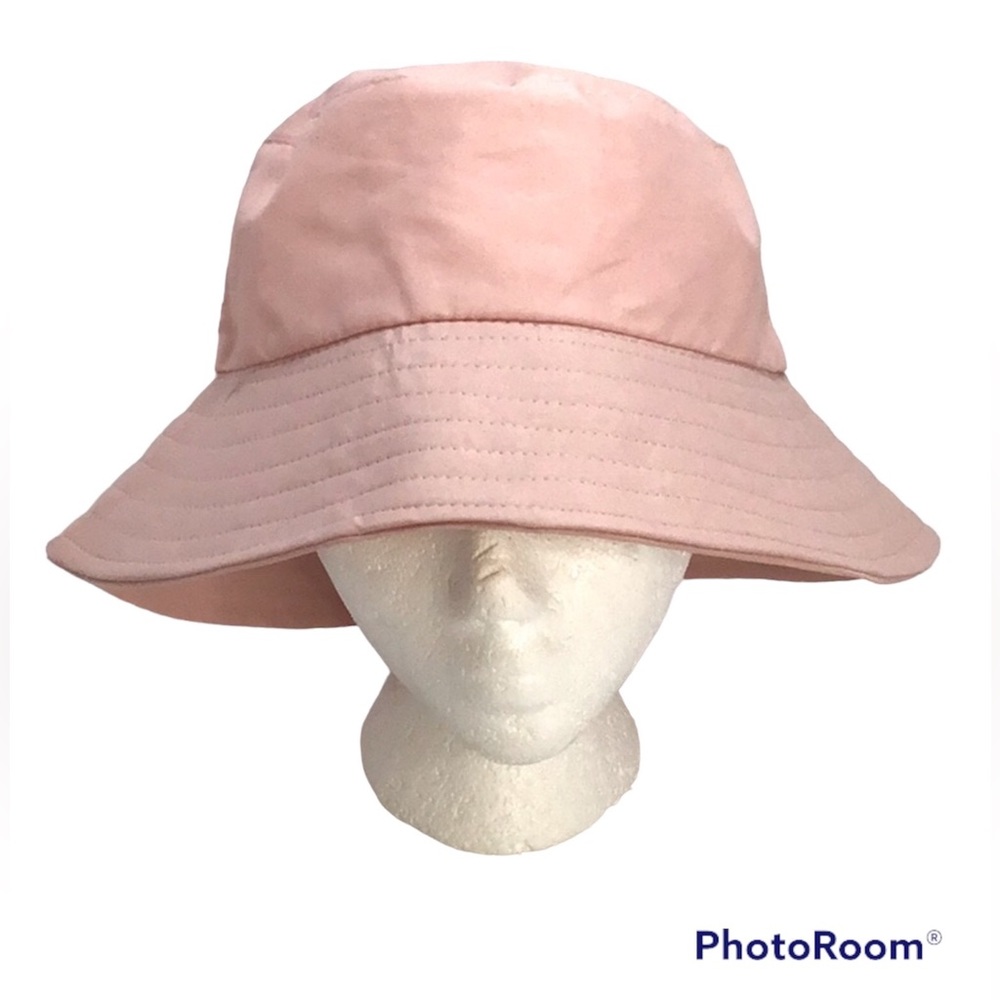 🍄 FREE with any purchase ⭐️ My Style Bucket Hat - Light Pink NWOT